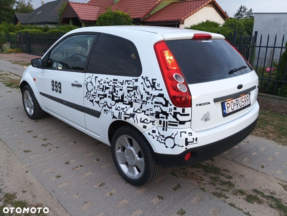 Ford Fiesta - 3