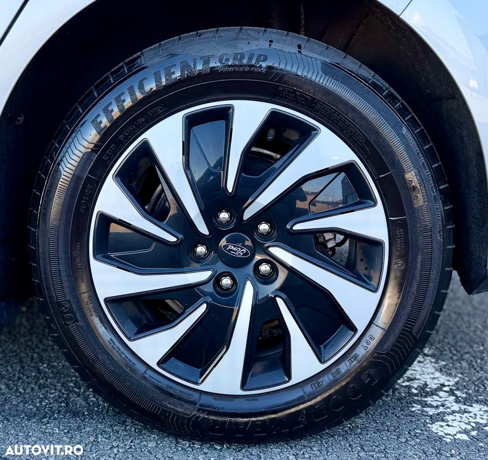 Ford Focus 1.5 EcoBlue Start-Stopp-System Aut. TITANIUM - 29