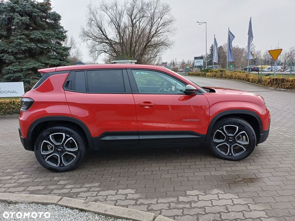 Jeep Avenger 54kWh Altitude - 8