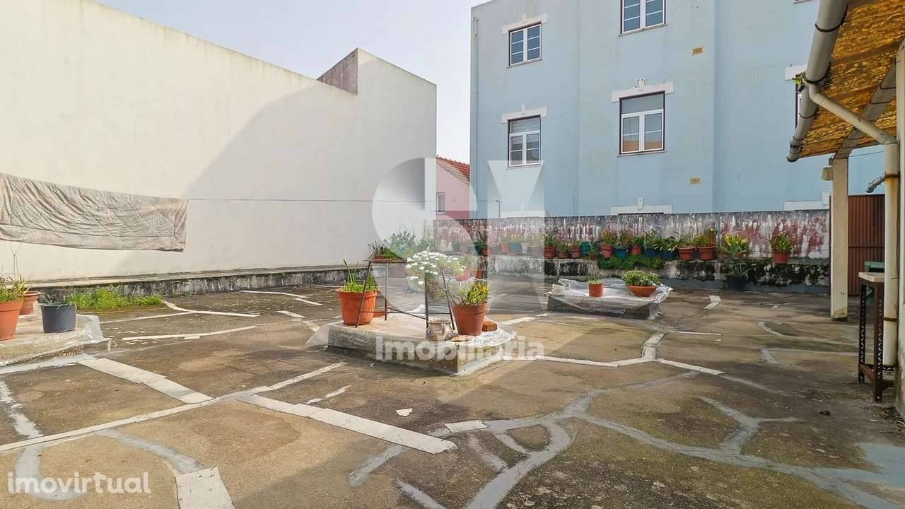 Prédio na Zona Histórica da Figueira da Foz - Grande imagem: 3/35