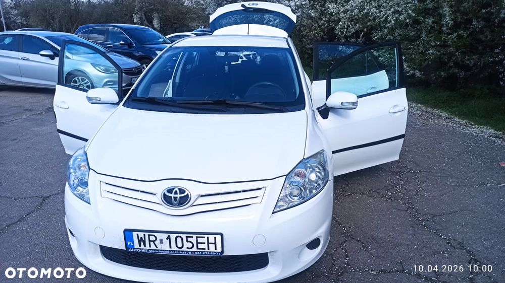 Toyota Auris 1.4 D-4D 2010 - 12