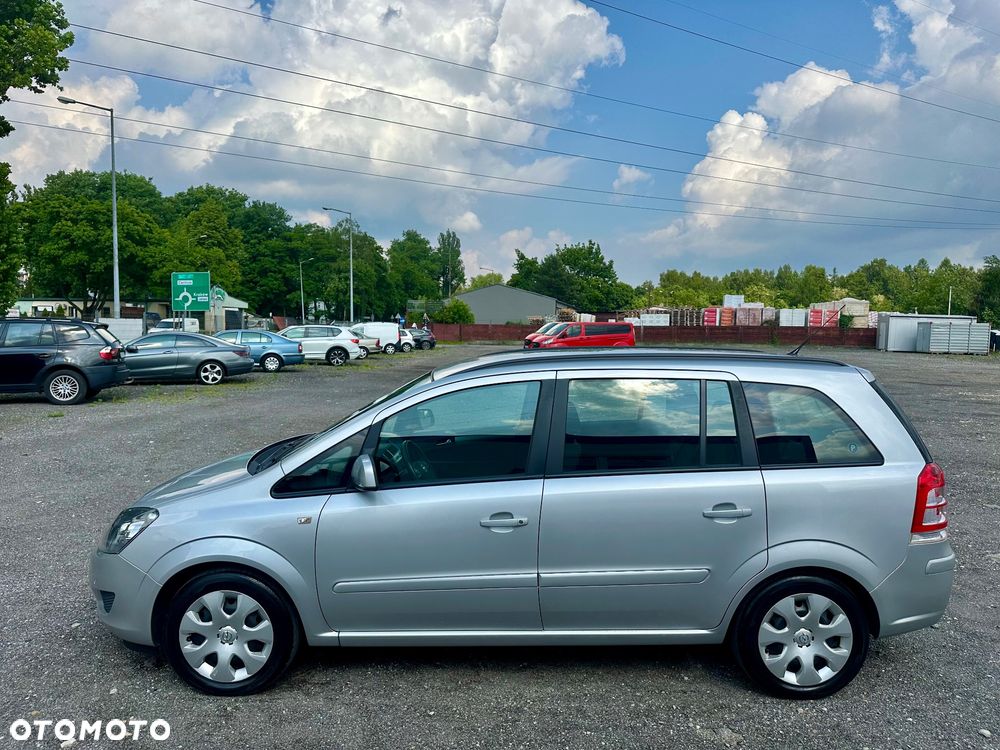 Opel Zafira 1.6 ECOFLEX Family Plus - 2