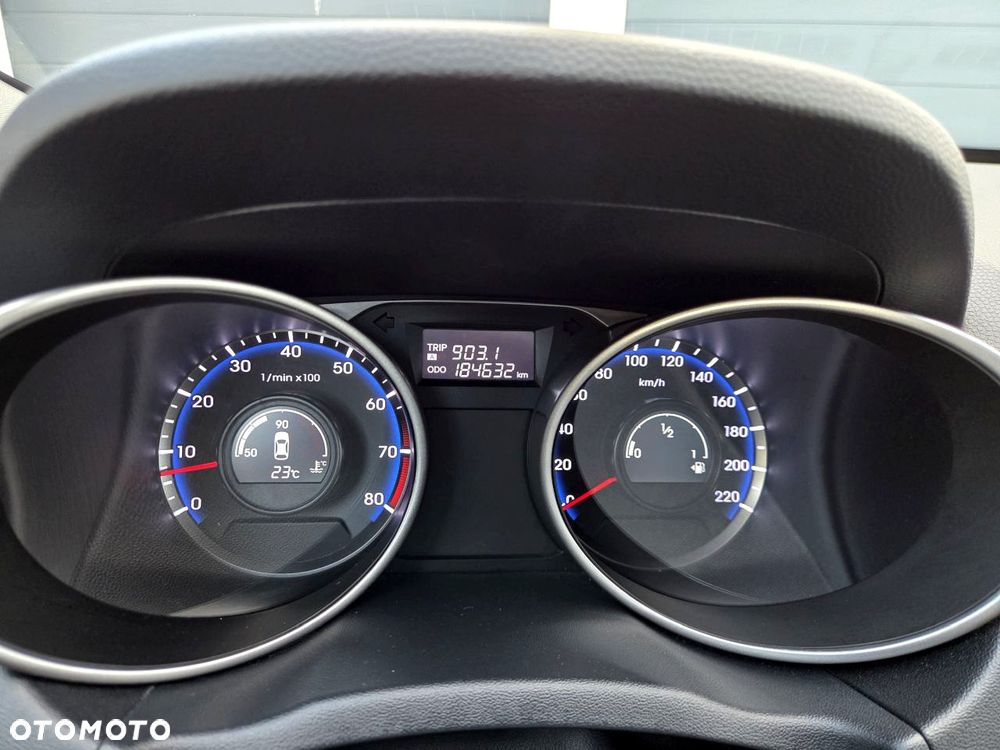 Hyundai ix35 - 33