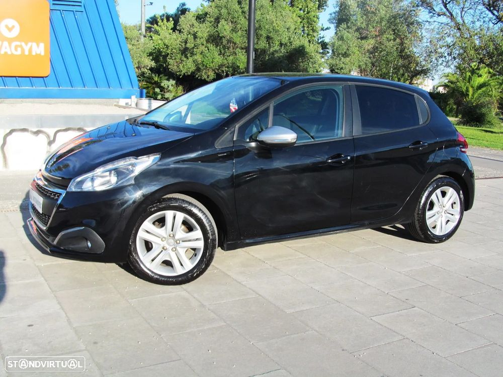 Peugeot 208 PureTech 82 Stop & Start Signature - 25