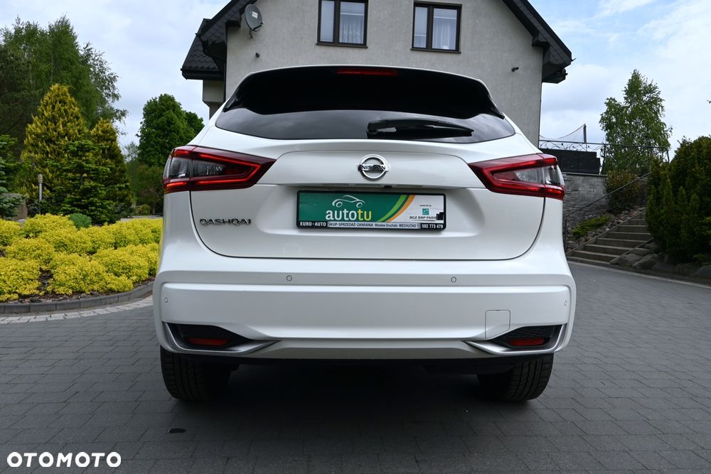 Nissan Qashqai 1.7 dCi 4x4 Tekna+ Xtronic - 6
