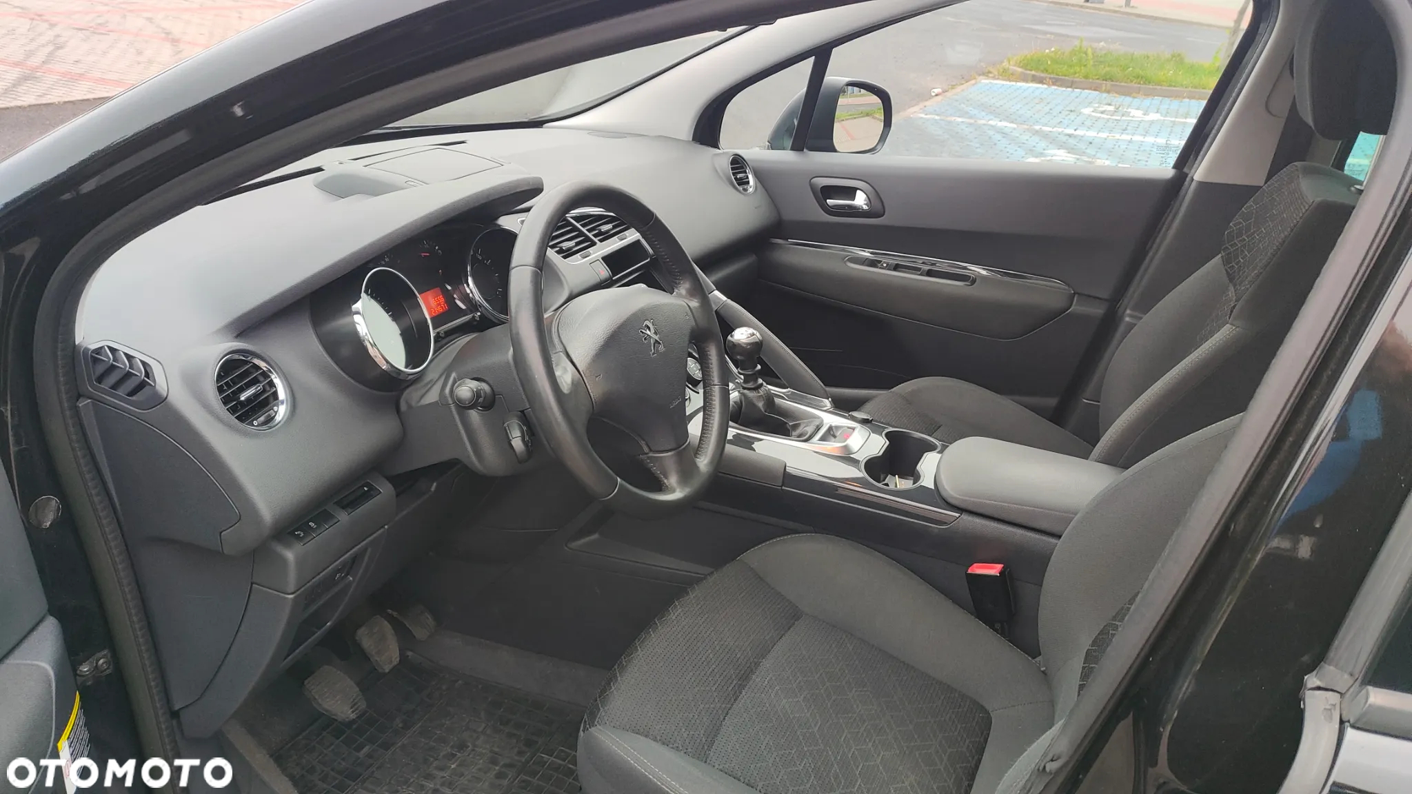 Peugeot 3008 1.6 HDi Style - 9