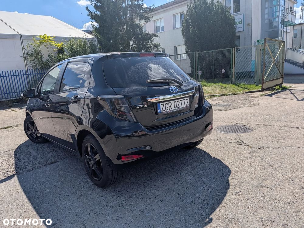 Toyota Yaris 1.5 VVT-i - 5