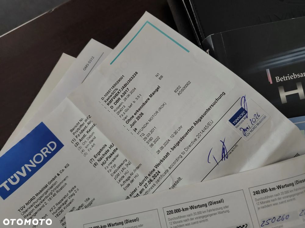 Hyundai H-1 Cargo teilverglast DF - 16