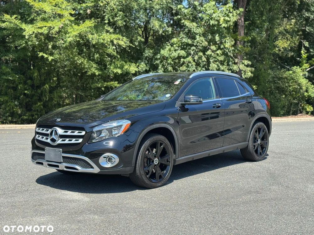 Mercedes-Benz GLA 250 4Matic 7G-DCT AMG Line - 5