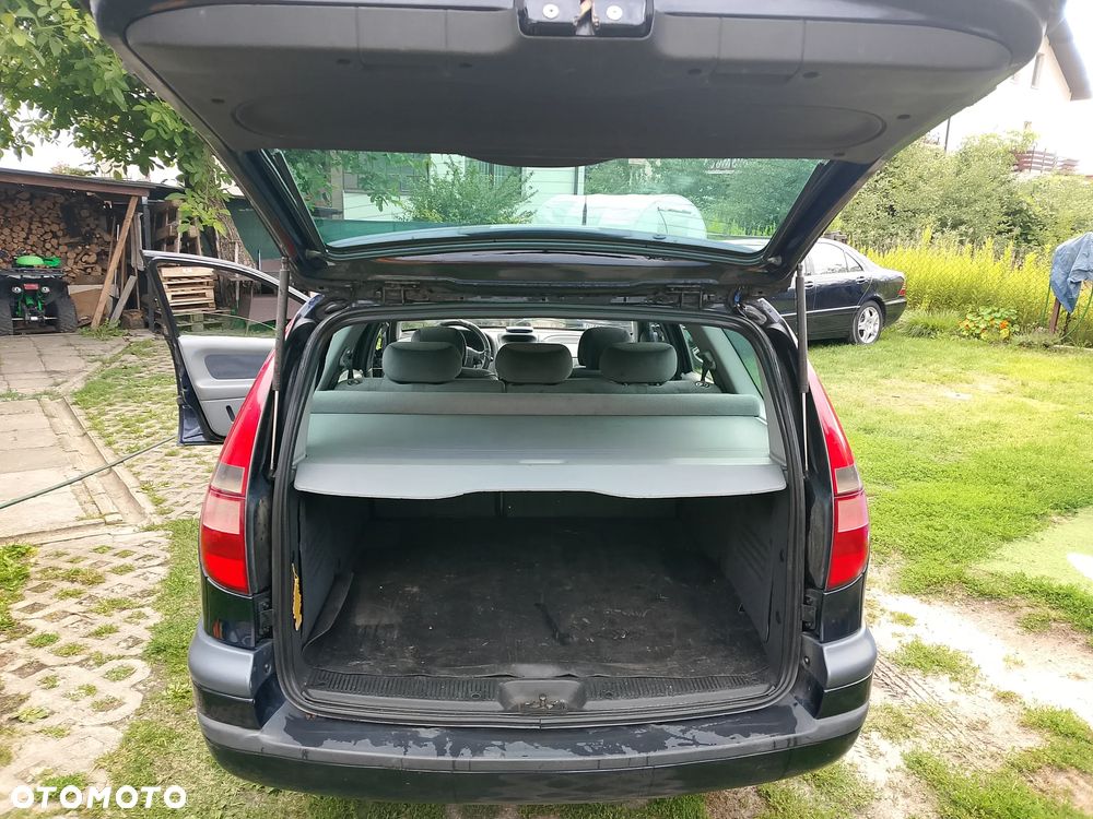 Renault Laguna - 5