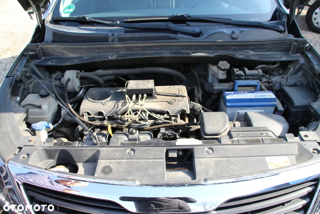 Kia Sportage 2.0 CVVT 2WD Spirit - 35