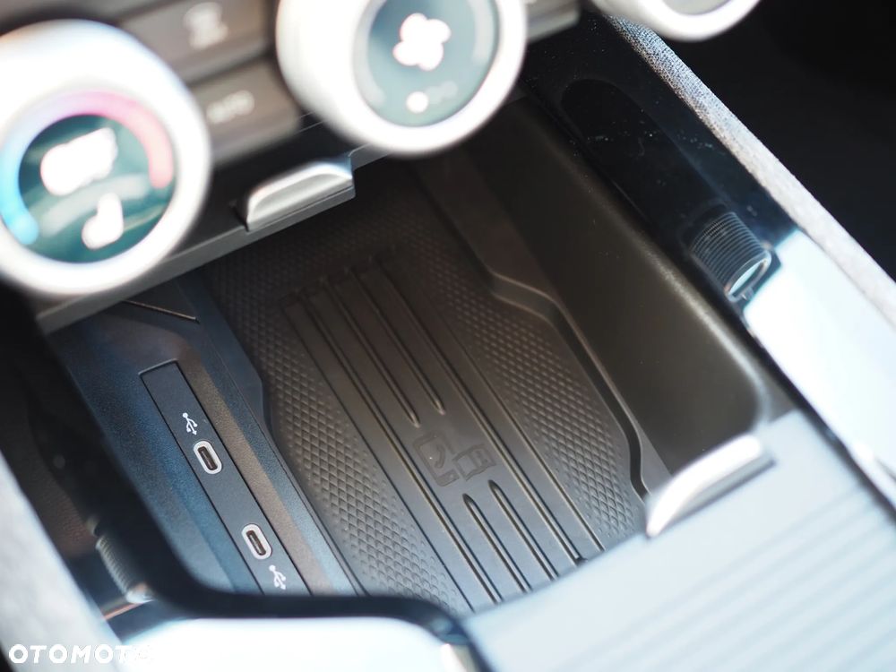 Skoda Superb 1.5 TSI mHEV Selection DSG - 14