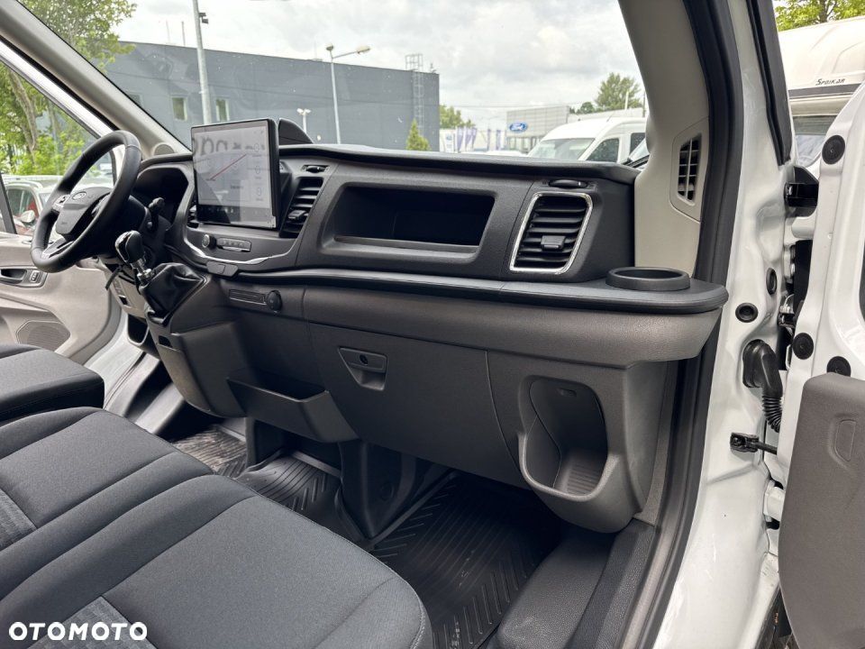 Ford Transit - 23