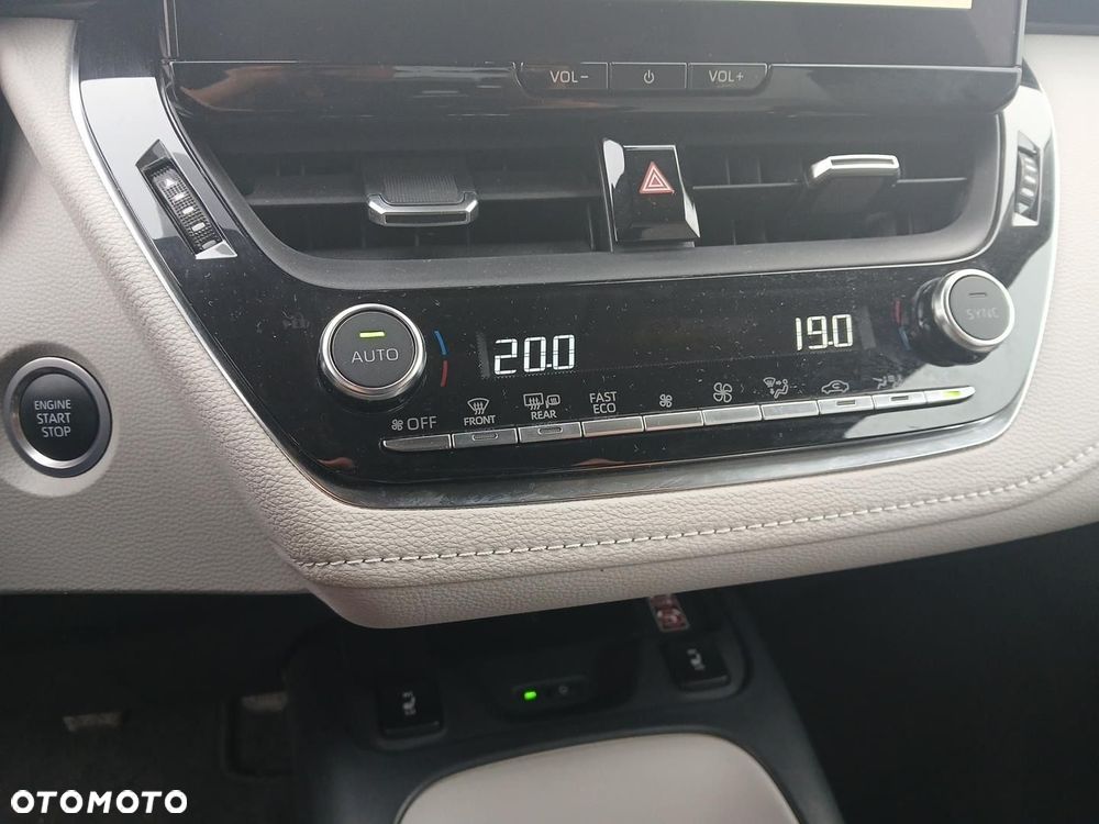 Toyota Corolla 1.5 Style - 32