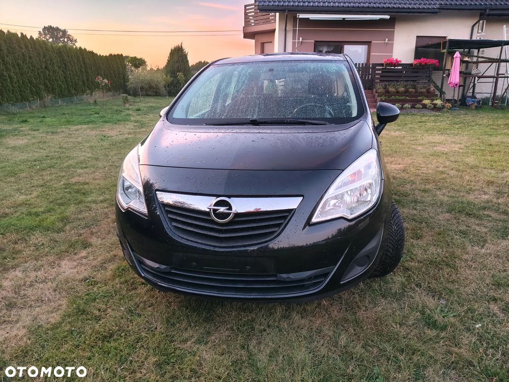 Opel Meriva - 10
