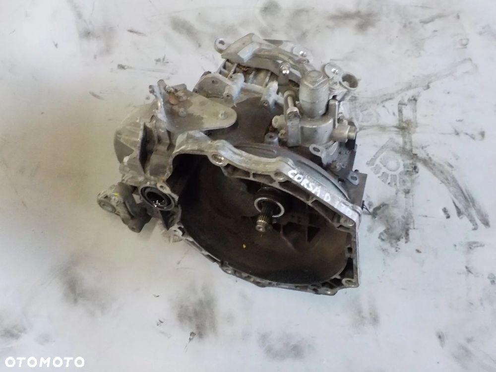 skrzynia biegów opel corsa d 1,7 cdti M32 2008r - 1