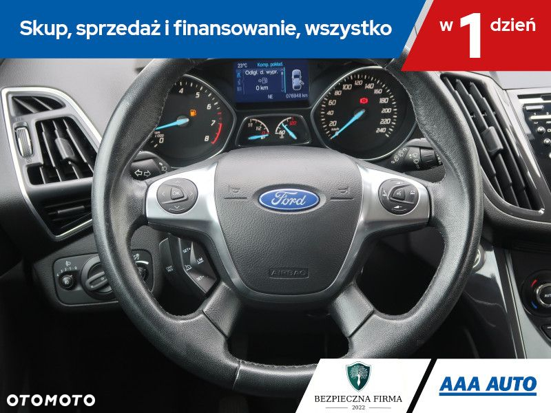 Ford Kuga - 17