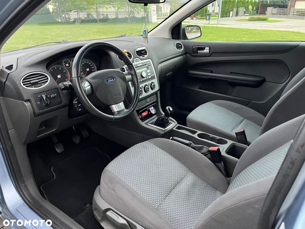Ford Focus 1.6 Sport - 14