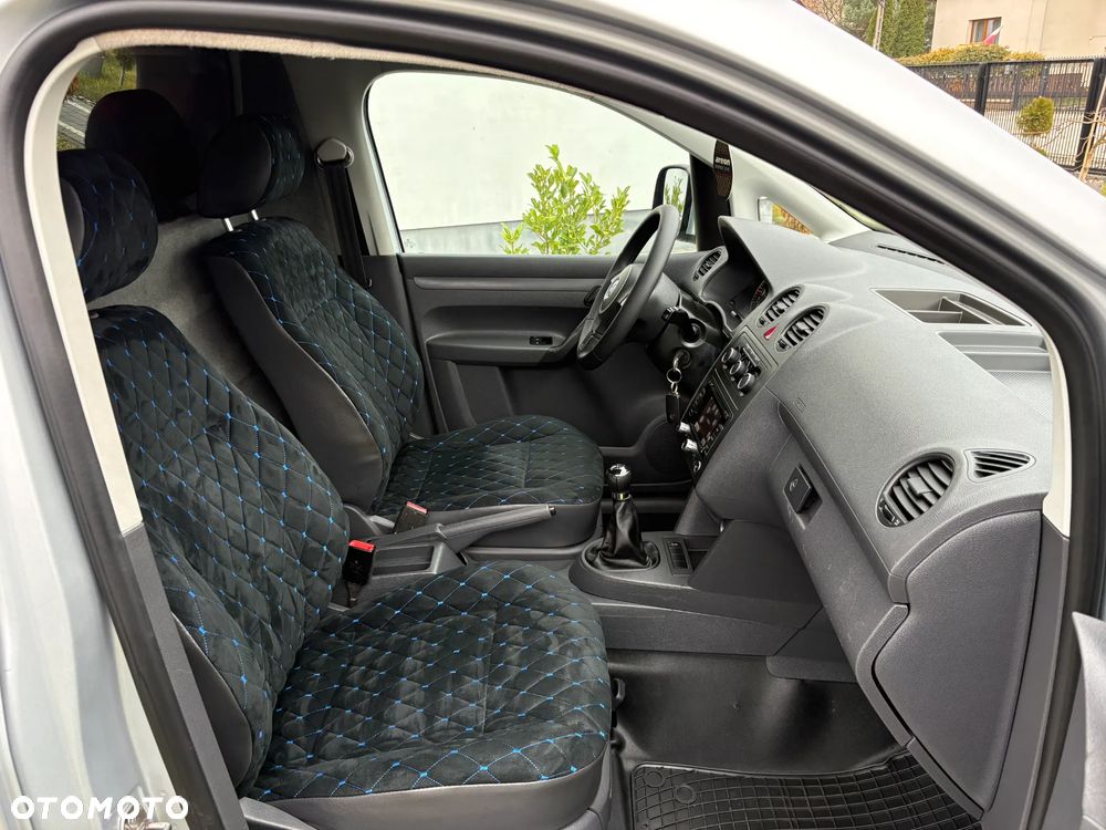 Volkswagen Caddy - 31