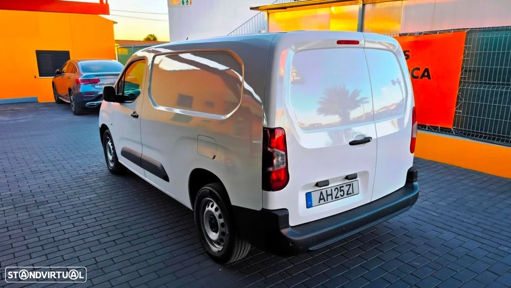 Opel Combo 1.5 CDTi L2H1 Essentia - 12