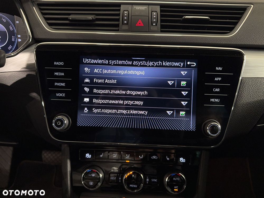 Skoda Superb - 27