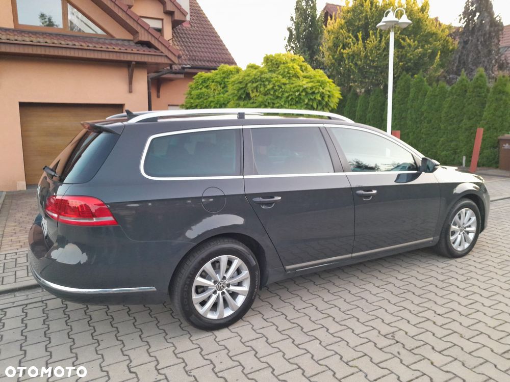 Volkswagen Passat 2.0 Blue TDI DSG SCR Comfortline - 4