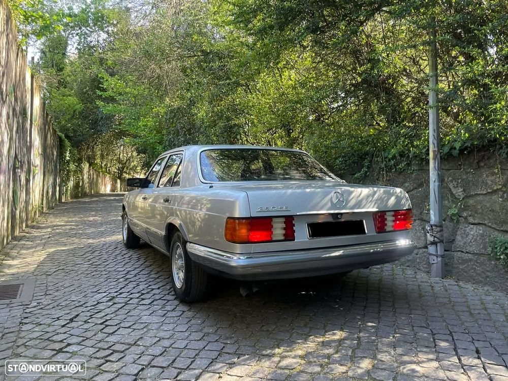 Mercedes-Benz W126 (1979-1992) - 18