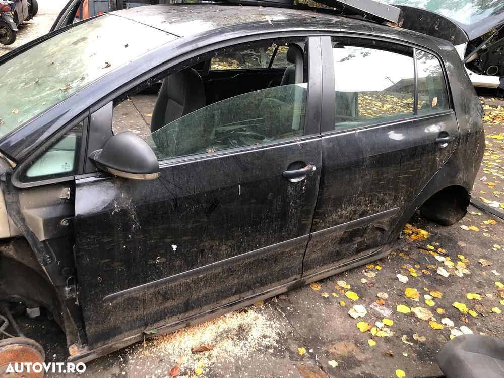 Fata de usa exterioara negru VW Volkswagen Golf 5 PLUS + 2007 stanga fata /spate - 9