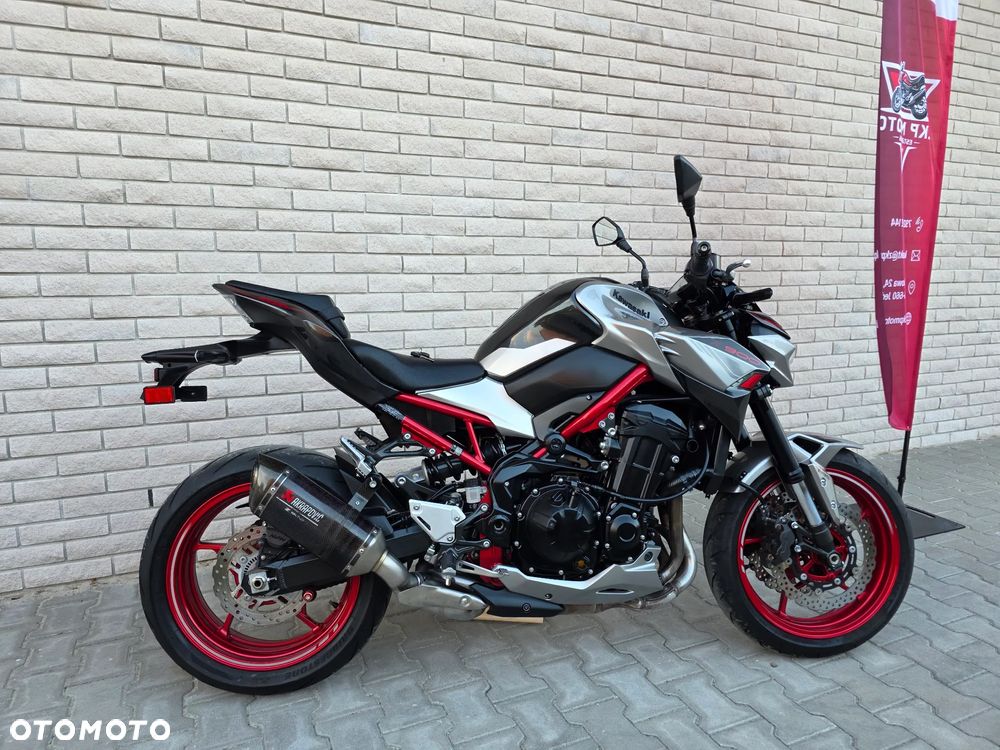 Kawasaki Z 900 - 8