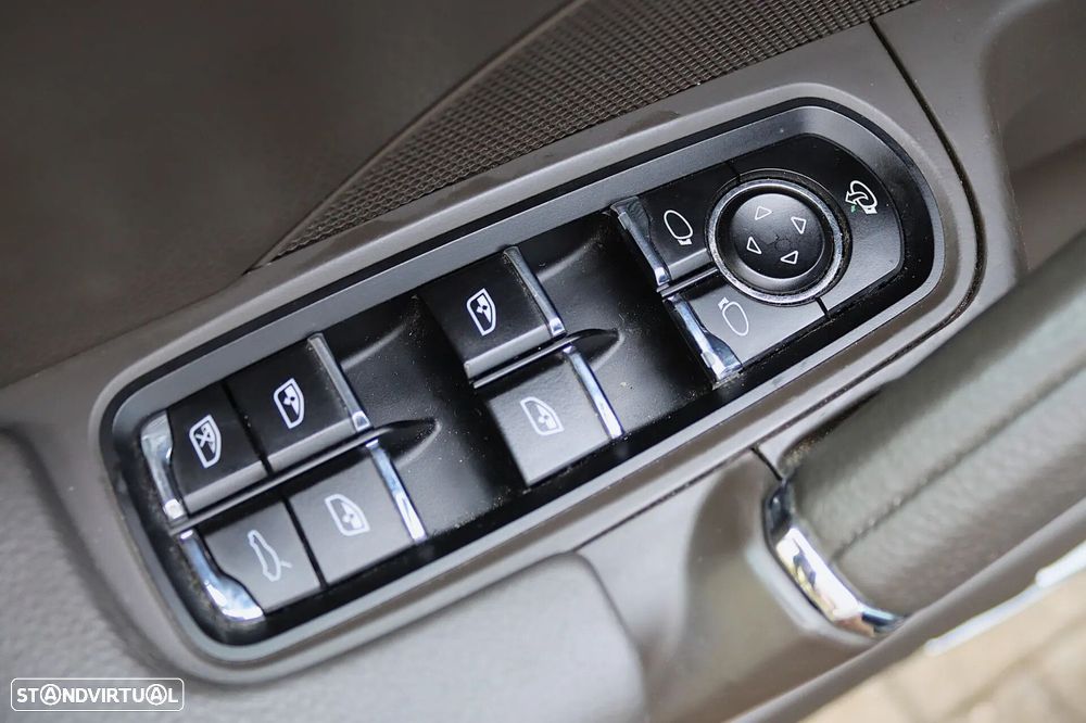 Porsche Cayenne S E-Hybrid - 19