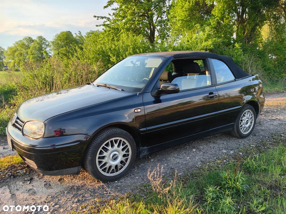 Volkswagen Golf Cabrio 1.6 - 5