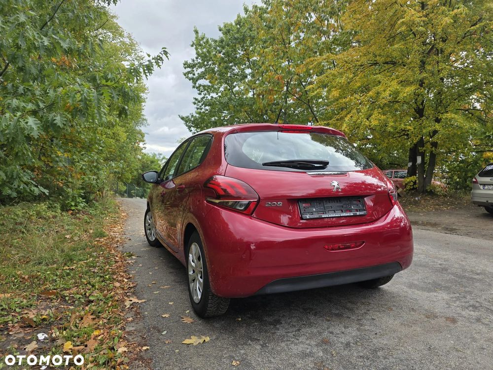 Peugeot 208 - 9