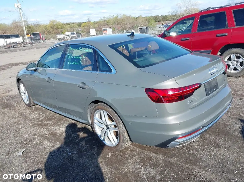 Audi A4 - 3