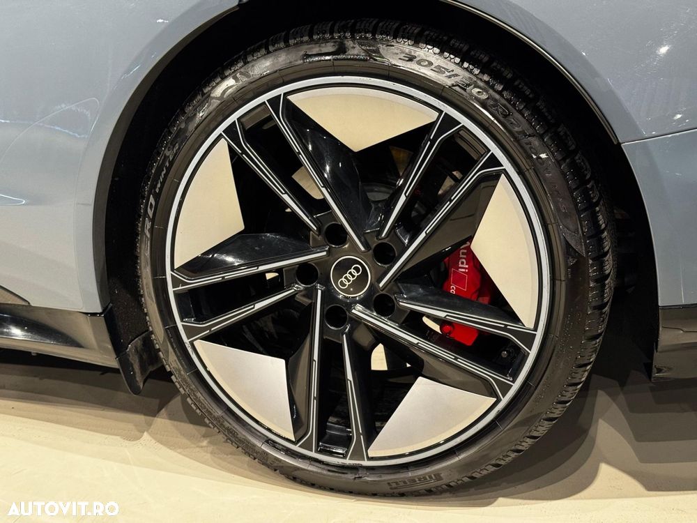 Audi e-tron GT RS quattro - 6