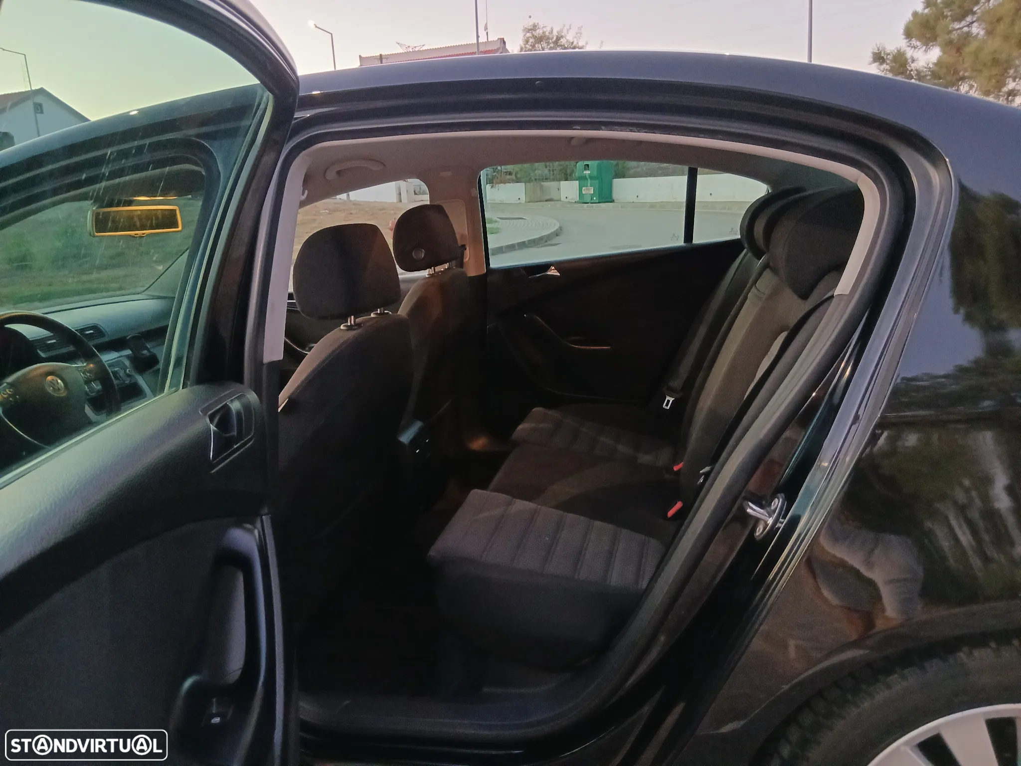 VW Passat 2.0 TDI Highline - 7