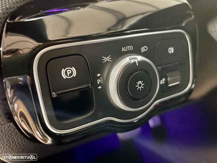 Mercedes-Benz A 200 AMG Line Aut. - 14