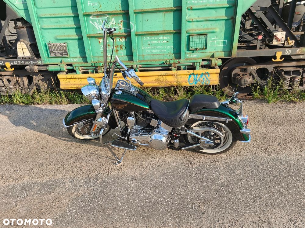 Harley-Davidson Softail Deluxe - 18