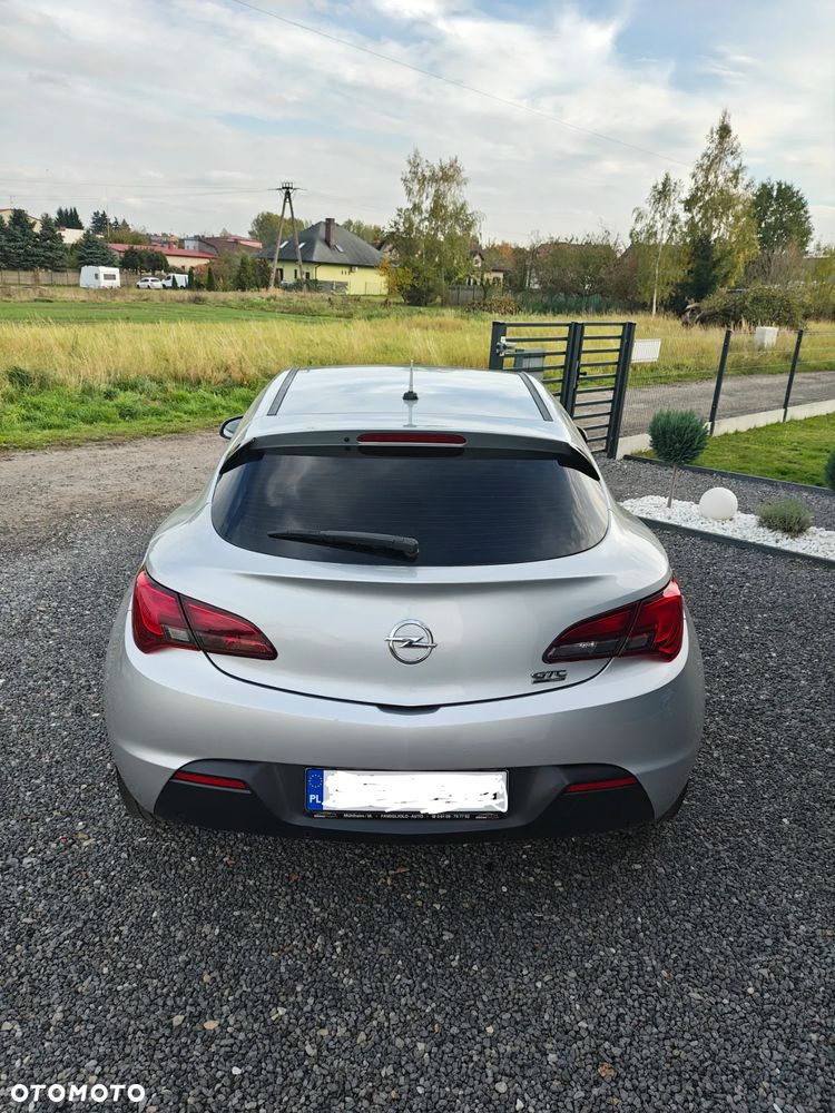 Opel Astra GTC 1.4 Turbo - 9