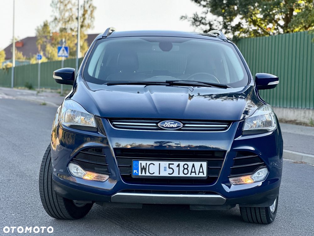 Ford Kuga 2.0 TDCi 2x4 Titanium - 13