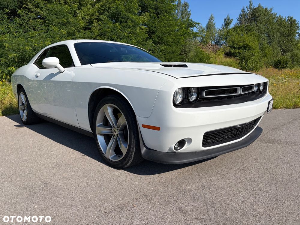 Dodge Challenger - 7