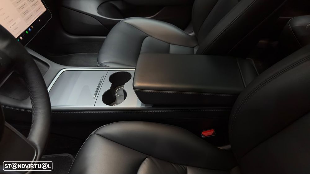 Tesla Model 3 Performance Dual Motor AWD - 35