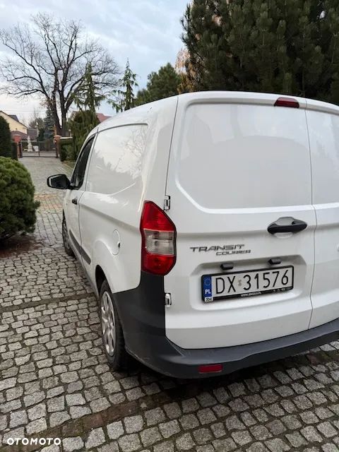 Ford Transit Courier - 5