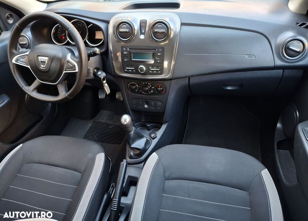 Dacia Sandero Stepway TCe 90 MT6 Comfort - 10