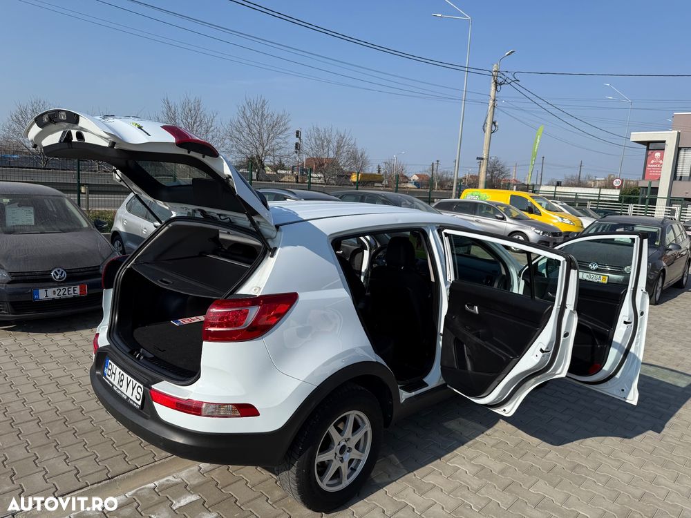 Kia Sportage 1.7 DSL MT 4x2 PREMIUM - 25