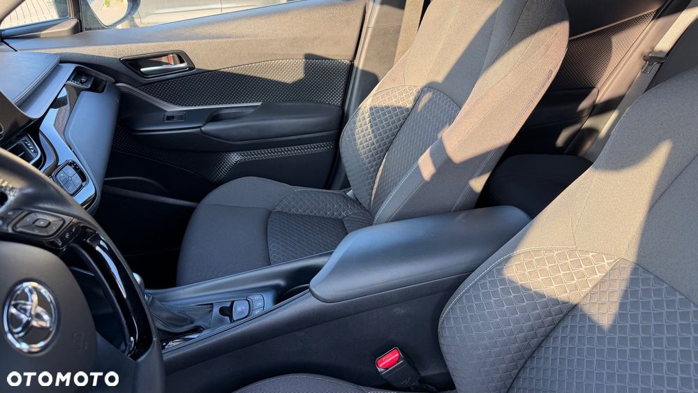 Toyota C-HR 2.0 Style Selection - 24