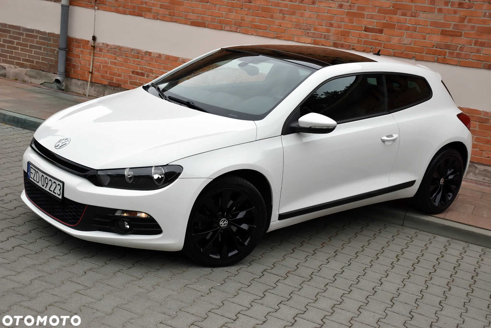 Volkswagen Scirocco 2.0 TDI Edition - 11