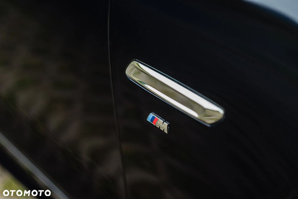 BMW Seria 5 525d xDrive - 6