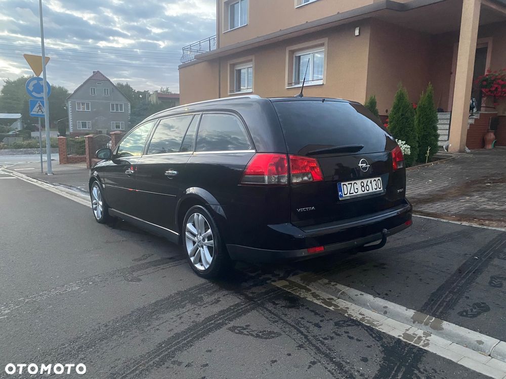 Opel Vectra 1.9 CDTI DPF Business Executive - 18