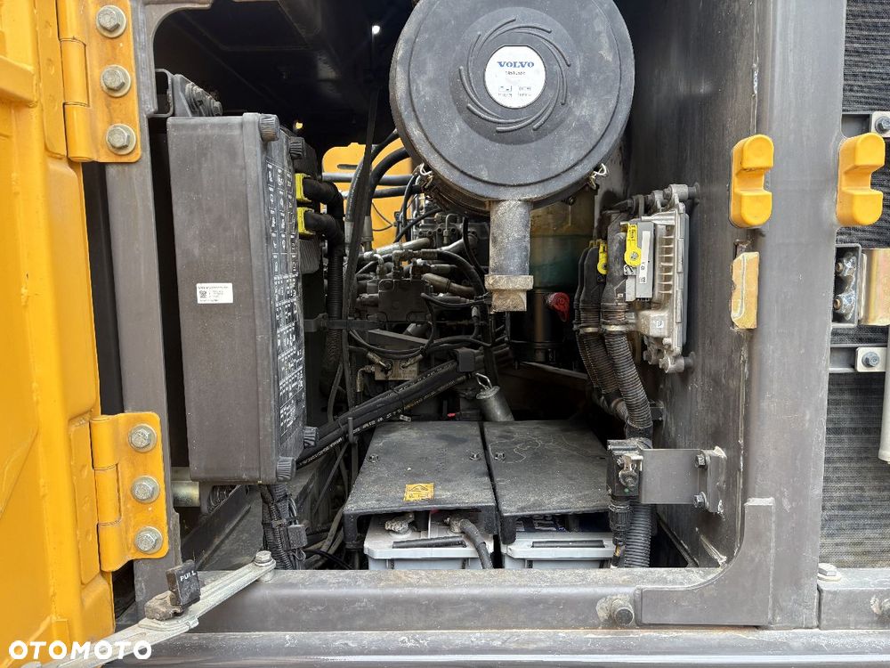 Volvo EC220EL ROTOTILT SZCZYPCE 3 ŁYŻKI 25 TON - 15