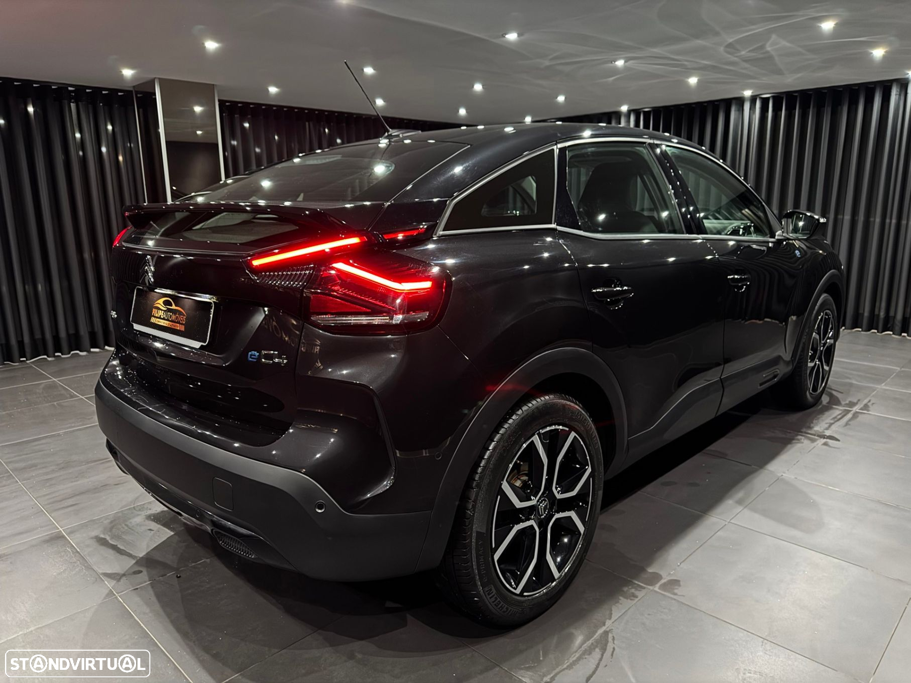 Citroën e-C4 50 kWh Shine - 8